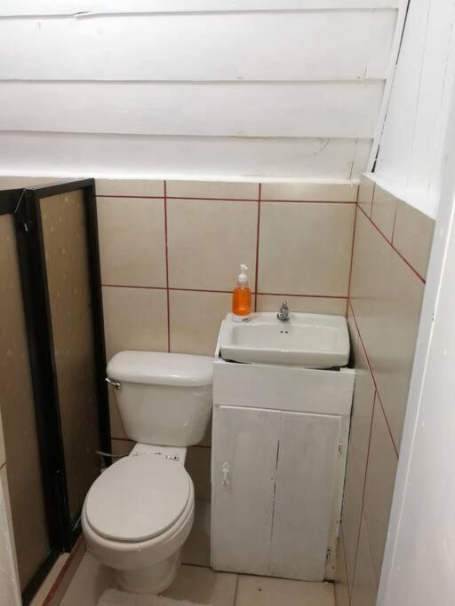 La Cabana 埃雷迪亚 外观 照片